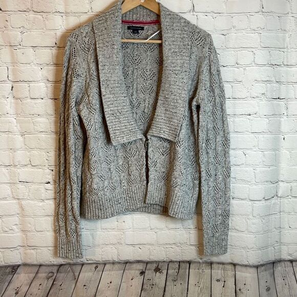 Tommy Hilfiger Women’s Gray Cardigan Sweater size Large - Picture 1 of 6